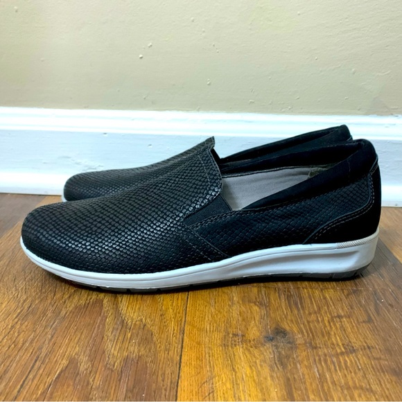 Walking Cradles Shoes Walking Cradles Orleans Sneakers Poshmark